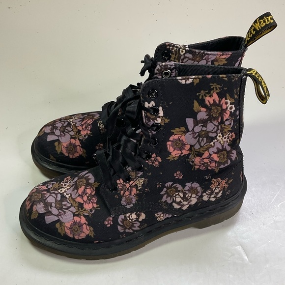 Dr. Martens Floral Canvas Beckett Lace Up Boots Size 6 - Picture 4 of 7